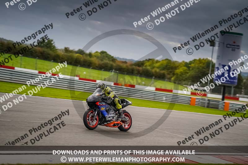donington no limits trackday;donington park photographs;donington trackday photographs;no limits trackdays;peter wileman photography;trackday digital images;trackday photos